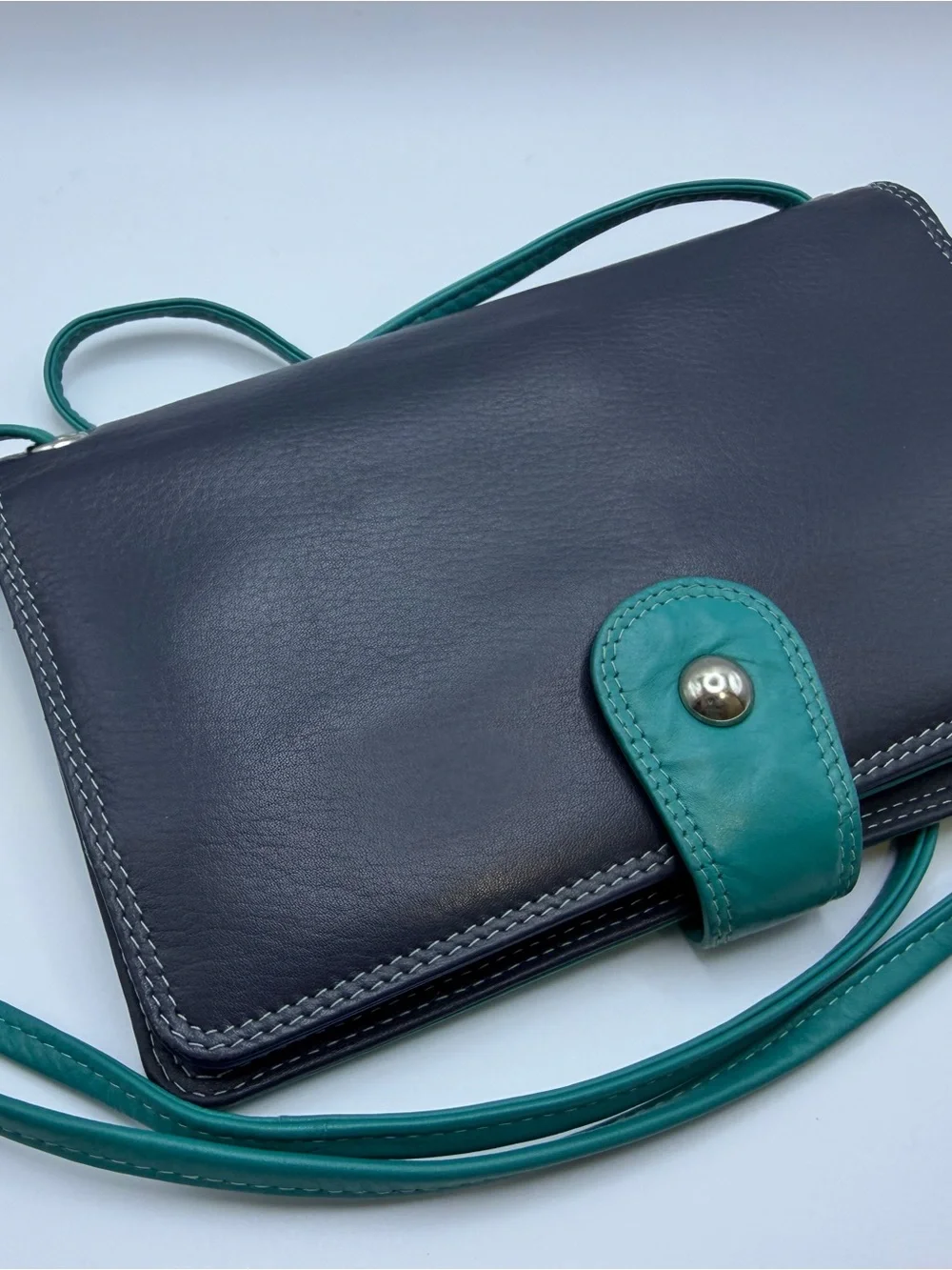Oran Leather Australia Large Organizer Wallet Crossbody Purse Genuine Leather